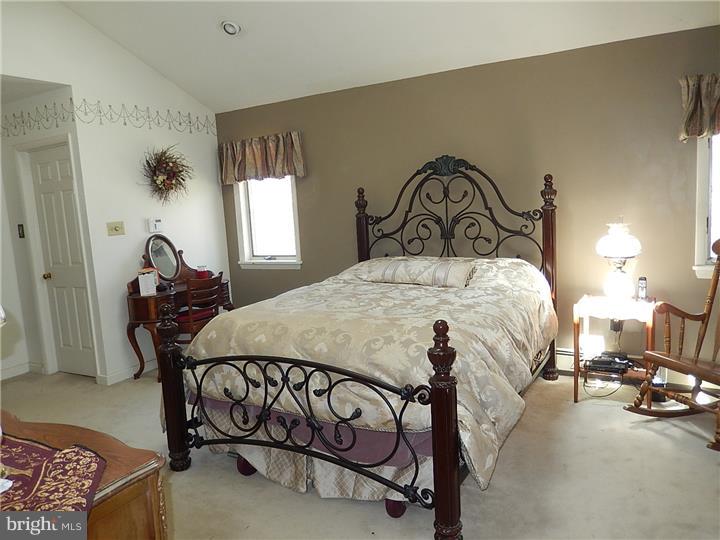 1193 Temple Road Pottstown, PA 19465 - Photo 9 of 19