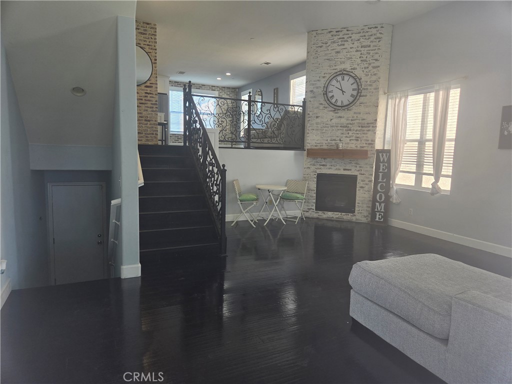 3533 Millhouse Court Riverside, CA 92503 - Photo 2 of 31 Gallery Image 2