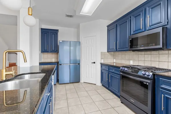 $2,900 | 16202 Lasting Light Lane, Houston, TX 77095