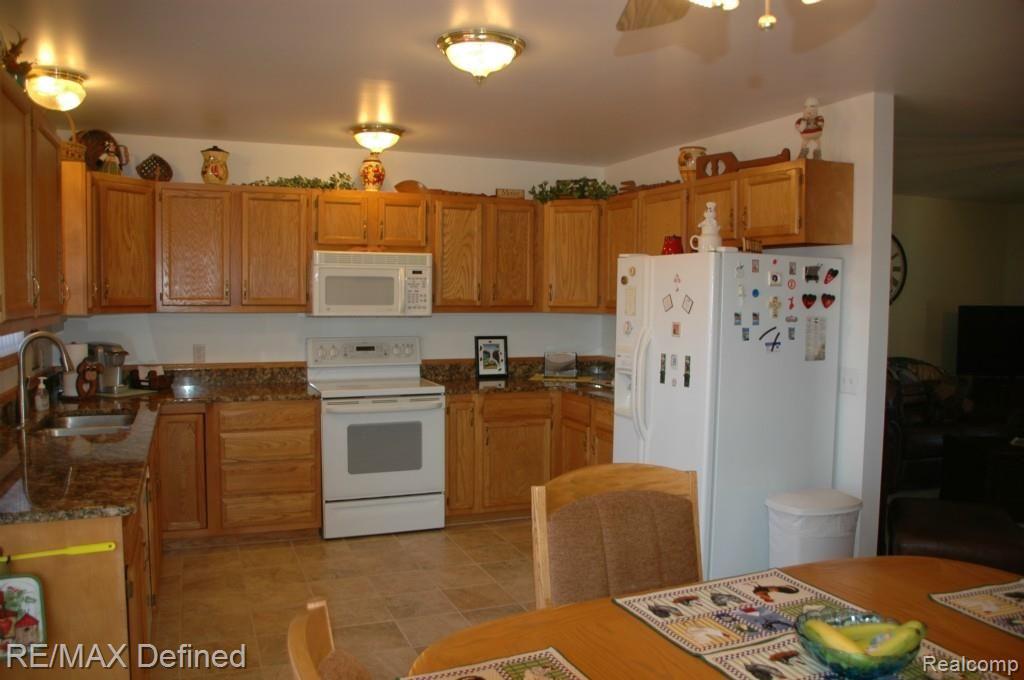 7430 Avoca Road North Street, MI 48049 - Photo 28 of 29 DSC_7154.jpg