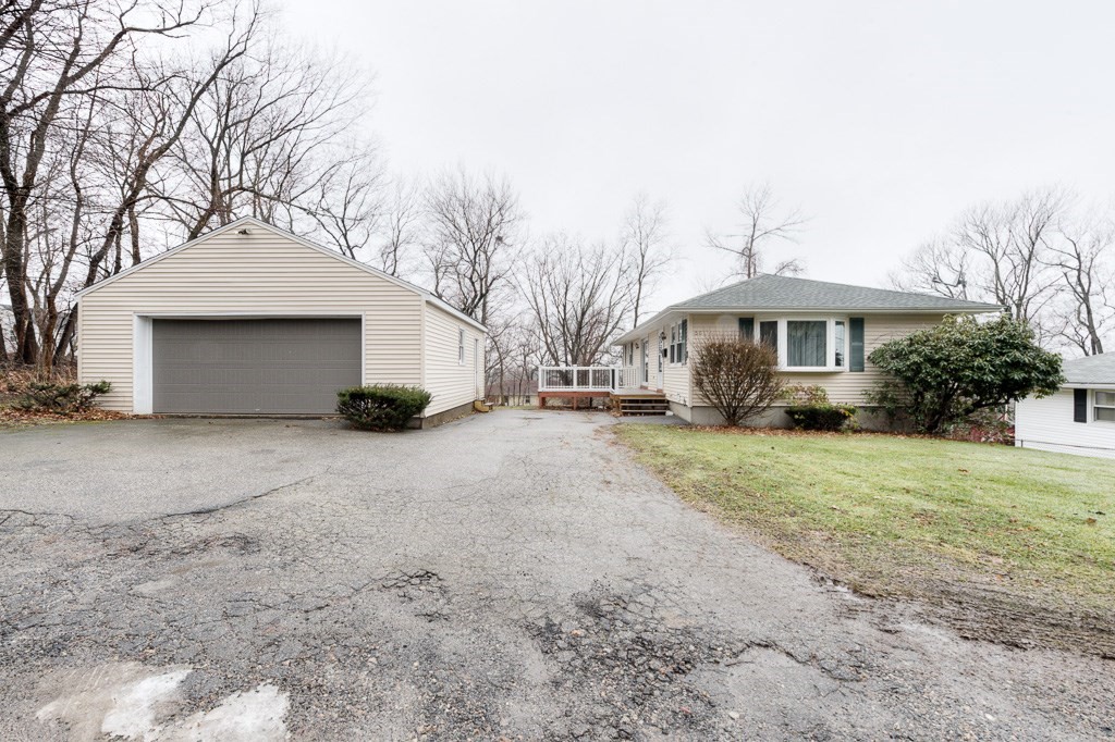 50 Dillon Street Worcester, MA 01604 - Photo 2 of 42 Gallery Image 2