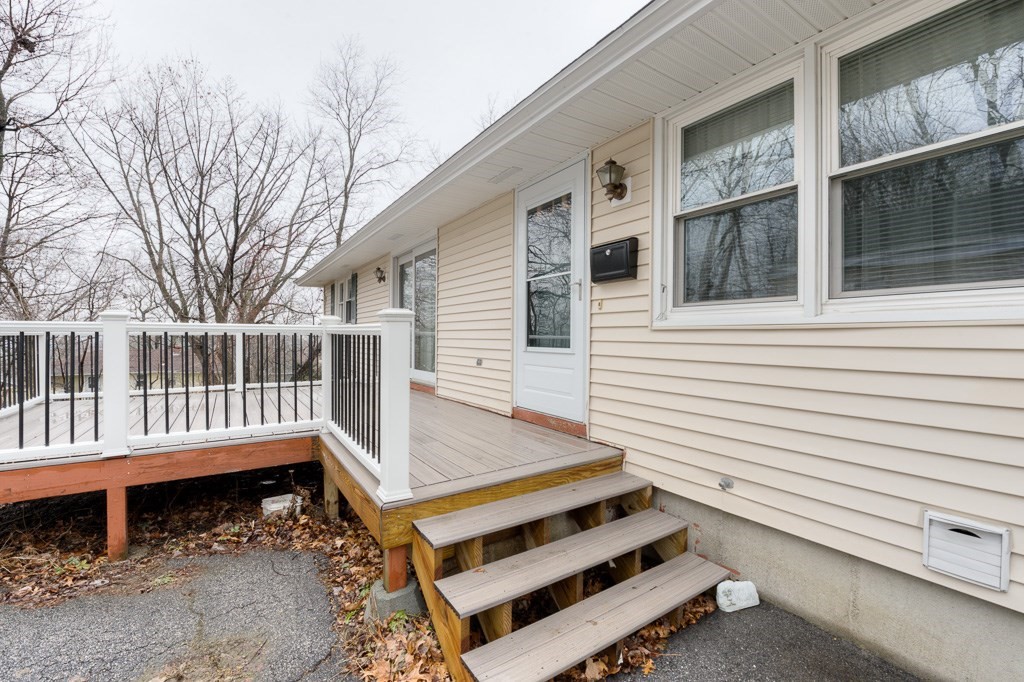 50 Dillon Street Worcester, MA 01604 - Photo 4 of 42 Gallery Image 4