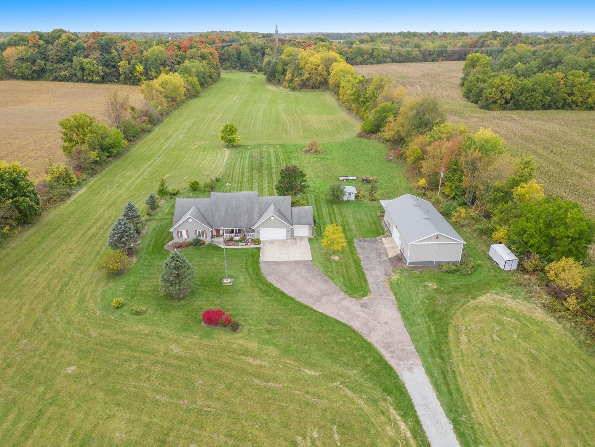 67601 Pine Road North Liberty, IN 46554 - Photo 5 of 36