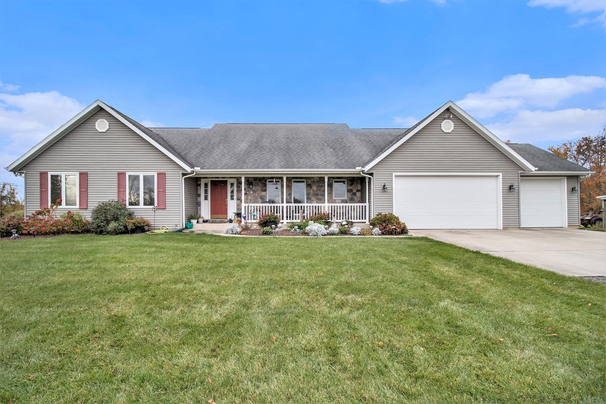 67601 Pine Road North Liberty, IN 46554 - Photo 7 of 36