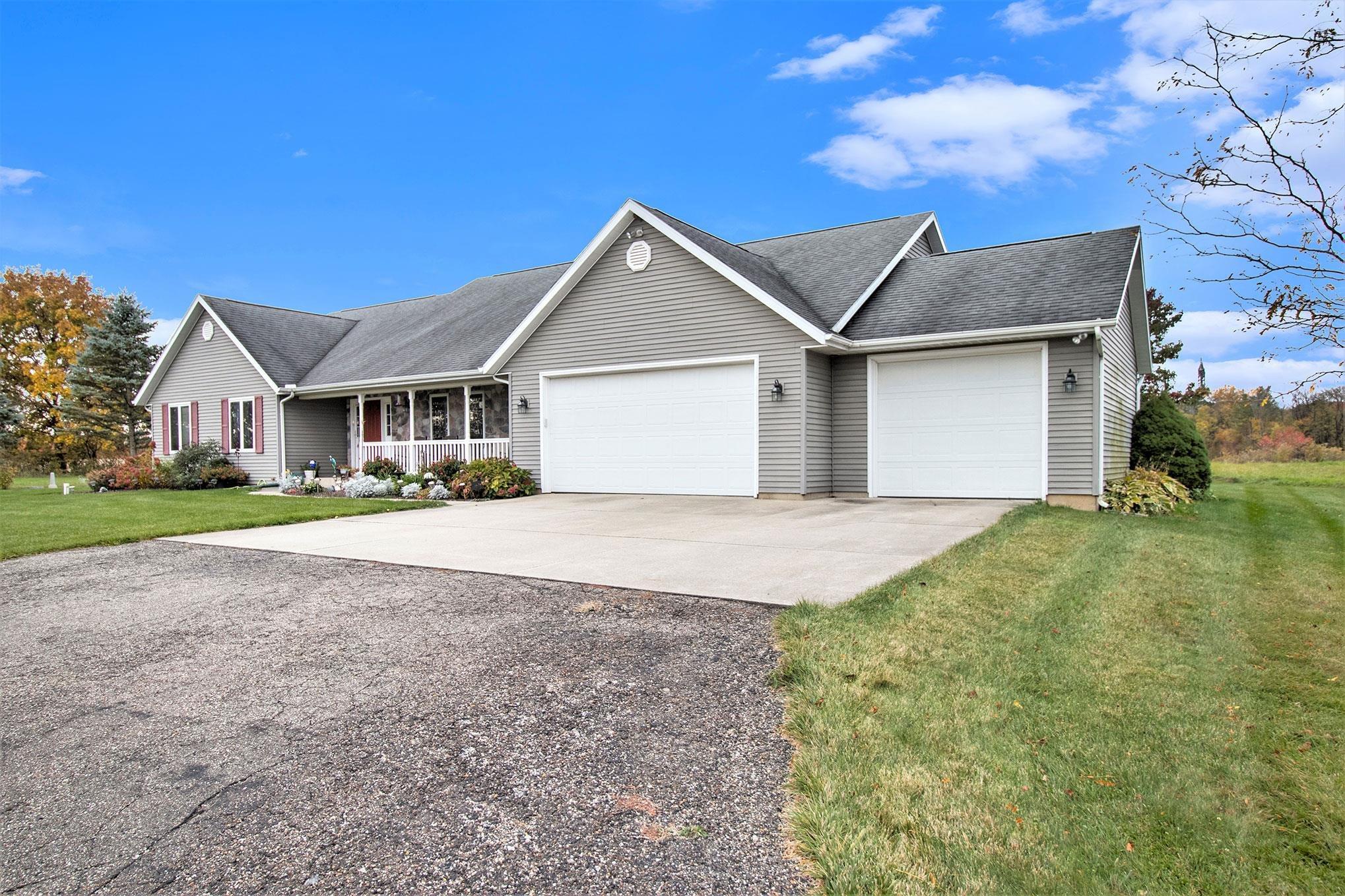 67601 Pine Road North Liberty, IN 46554 - Photo 8 of 36