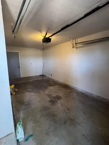 $1,850 | 20 Cherrywood Square, Canyon, TX 79015