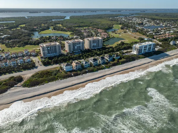 $650,000 | 130 Warsteiner Way, Unit 203, Melbourne Beach, FL 32951