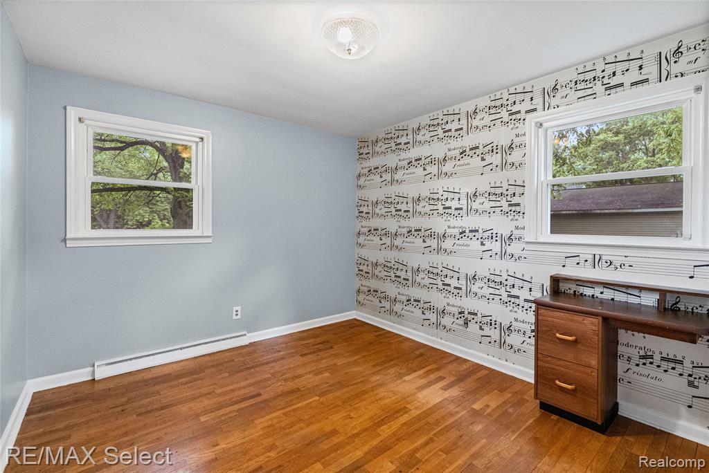 3323 East Carpenter Road Flint, MI 48506 - Photo 26 of 35