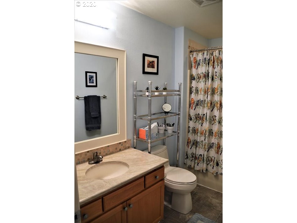 19717 Southeast 26th Way Camas, WA 98607 - Photo 16 of 23 Gallery Image 16
