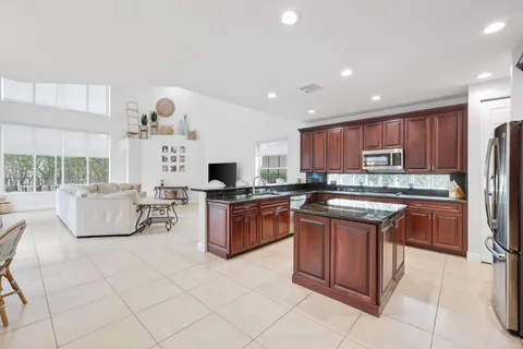 $1,599,999 | 19219 North Creekshore Court, Boca Raton, FL 33498