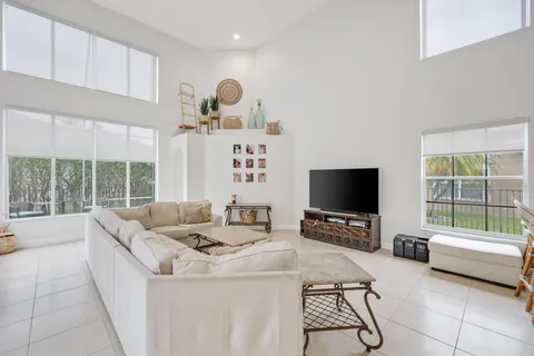 $1,599,999 | 19219 North Creekshore Court, Boca Raton, FL 33498