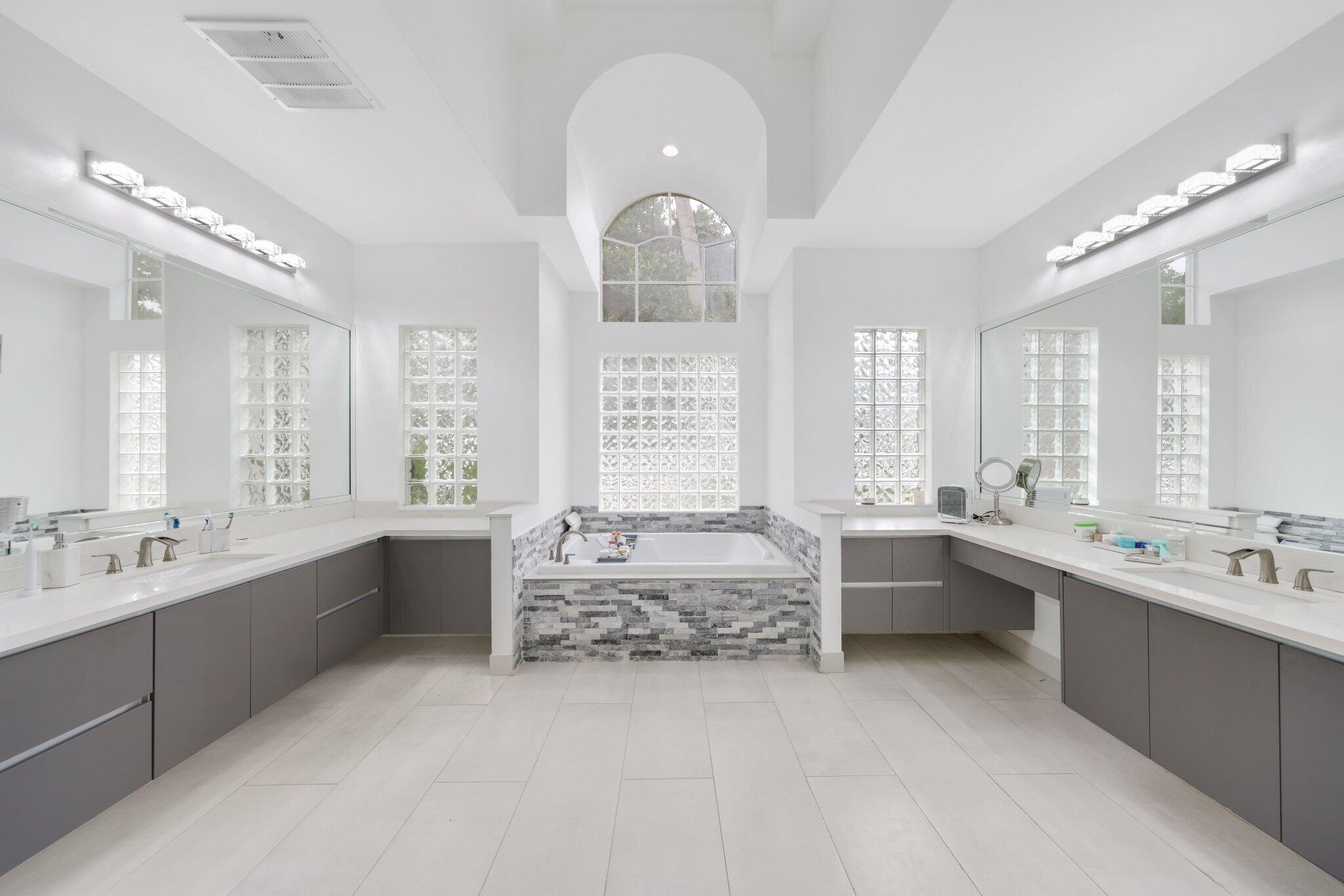 19219 North Creekshore Court Boca Raton, FL 33498 - Photo 43 of 73 19219 N Creekshore - 59.jpg-SMALL