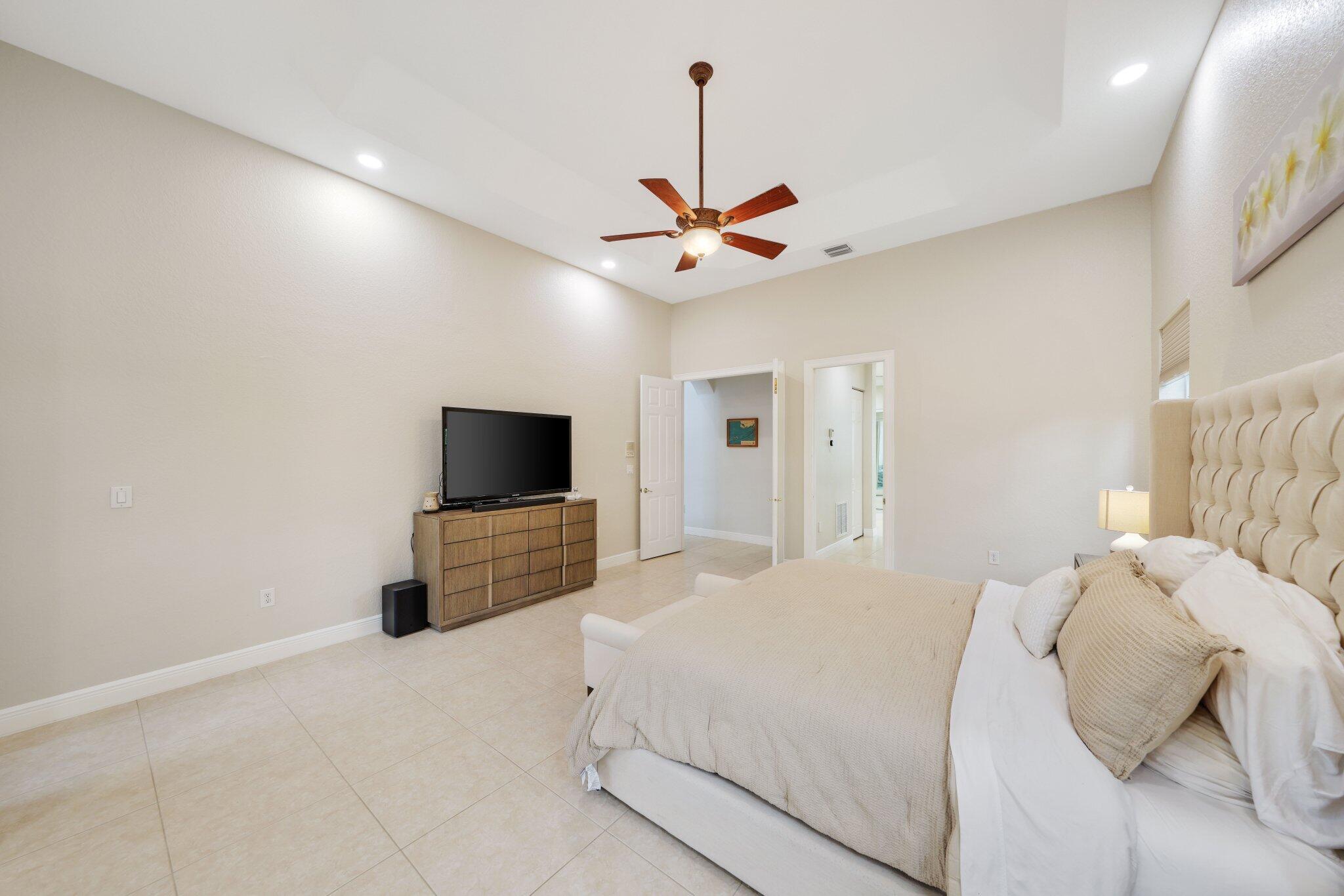 19219 North Creekshore Court Boca Raton, FL 33498 - Photo 48 of 73 19219 N Creekshore - 64.jpg-SMALL