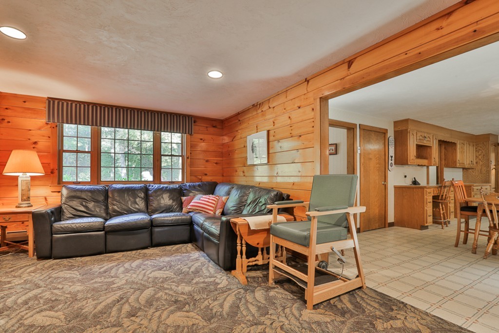11 Bridle Path Canton, MA 02021 - Photo 10 of 24 Gallery Image 10