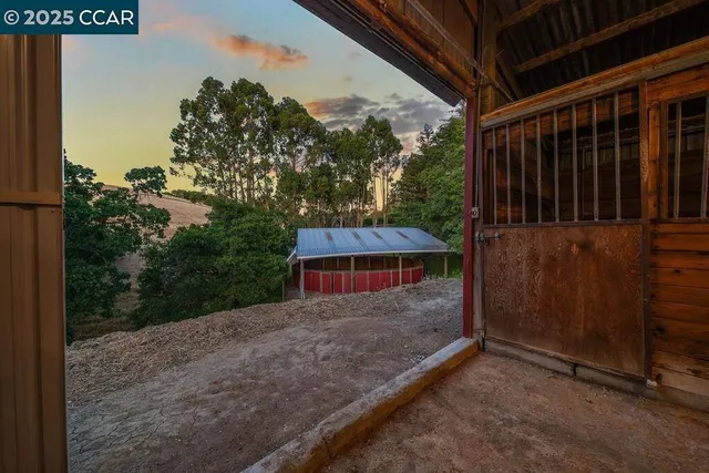 $6,995,000 | 575 Morecroft Road, Lafayette, CA 94549