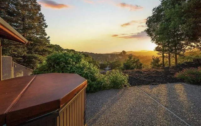 $6,995,000 | 575 Morecroft Road, Lafayette, CA 94549