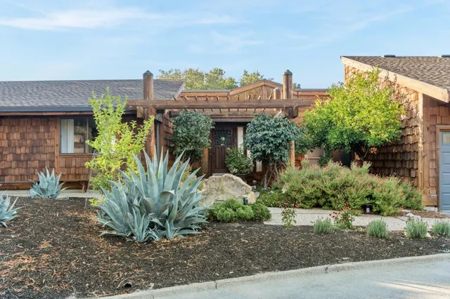 $6,995,000 | 575 Morecroft Road, Lafayette, CA 94549