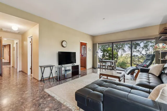 $6,995,000 | 575 Morecroft Road, Lafayette, CA 94549