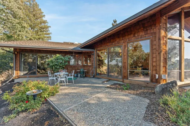 $6,995,000 | 575 Morecroft Road, Lafayette, CA 94549