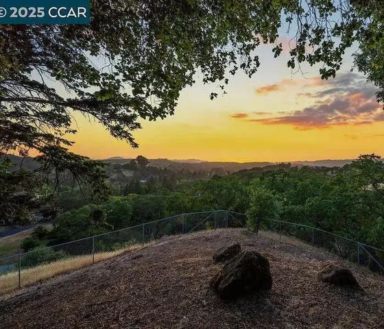 $6,995,000 | 575 Morecroft Road, Lafayette, CA 94549