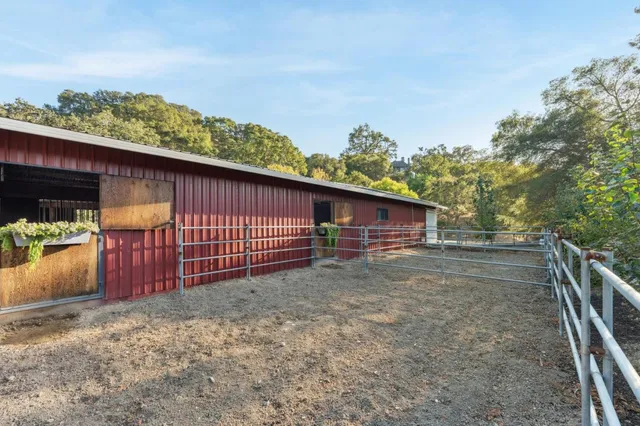 $6,995,000 | 575 Morecroft Road, Lafayette, CA 94549
