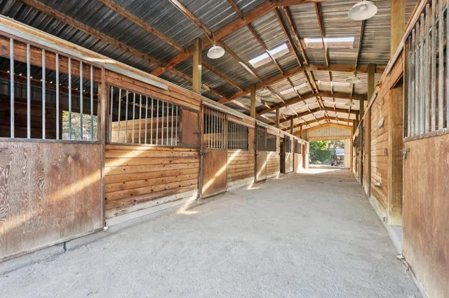 $6,995,000 | 575 Morecroft Road, Lafayette, CA 94549