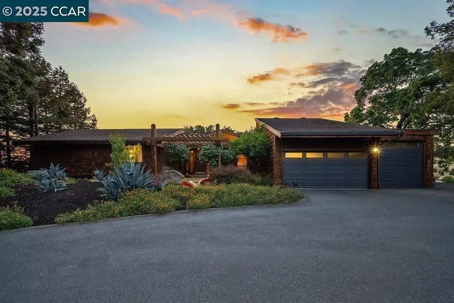 $6,995,000 | 575 Morecroft Road, Lafayette, CA 94549