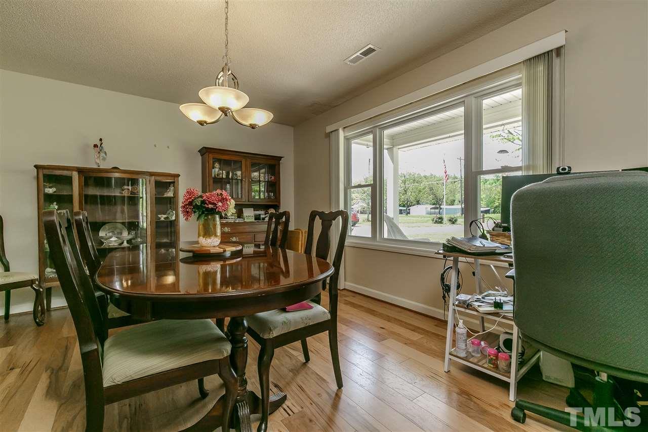 4417 Burch Bridge Road Burlington, NC 27217 - Photo 2 of 28 Gallery Image 2