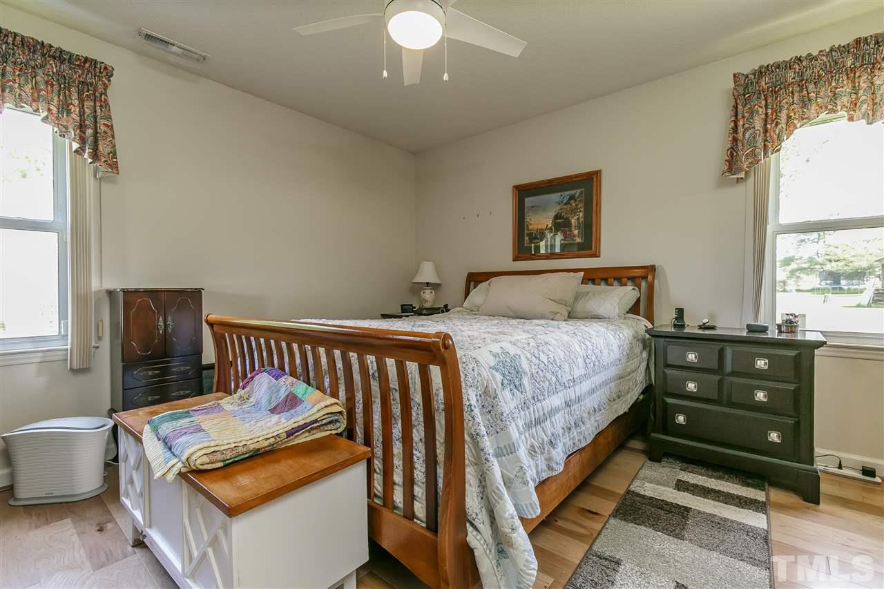 4417 Burch Bridge Road Burlington, NC 27217 - Photo 11 of 28 Gallery Image 11