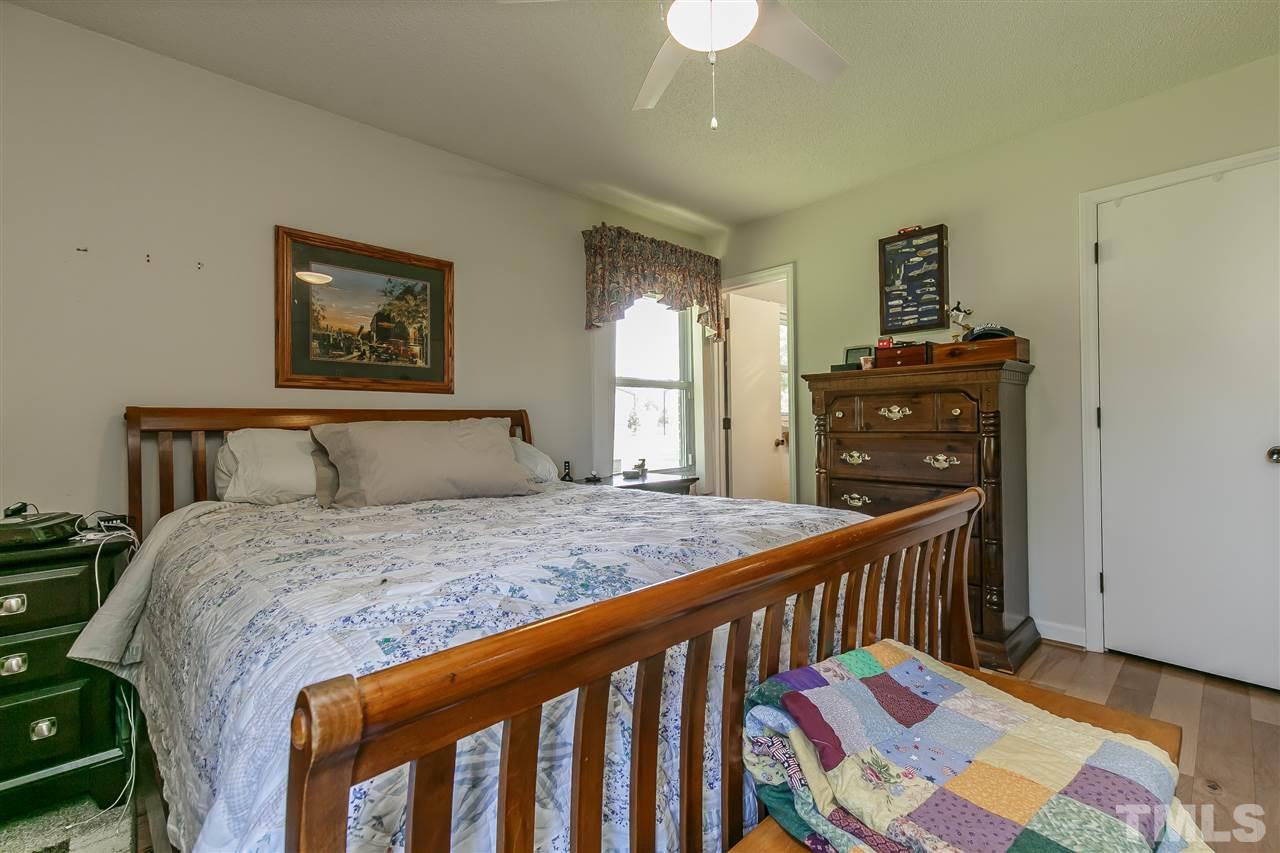 4417 Burch Bridge Road Burlington, NC 27217 - Photo 12 of 28 Gallery Image 12