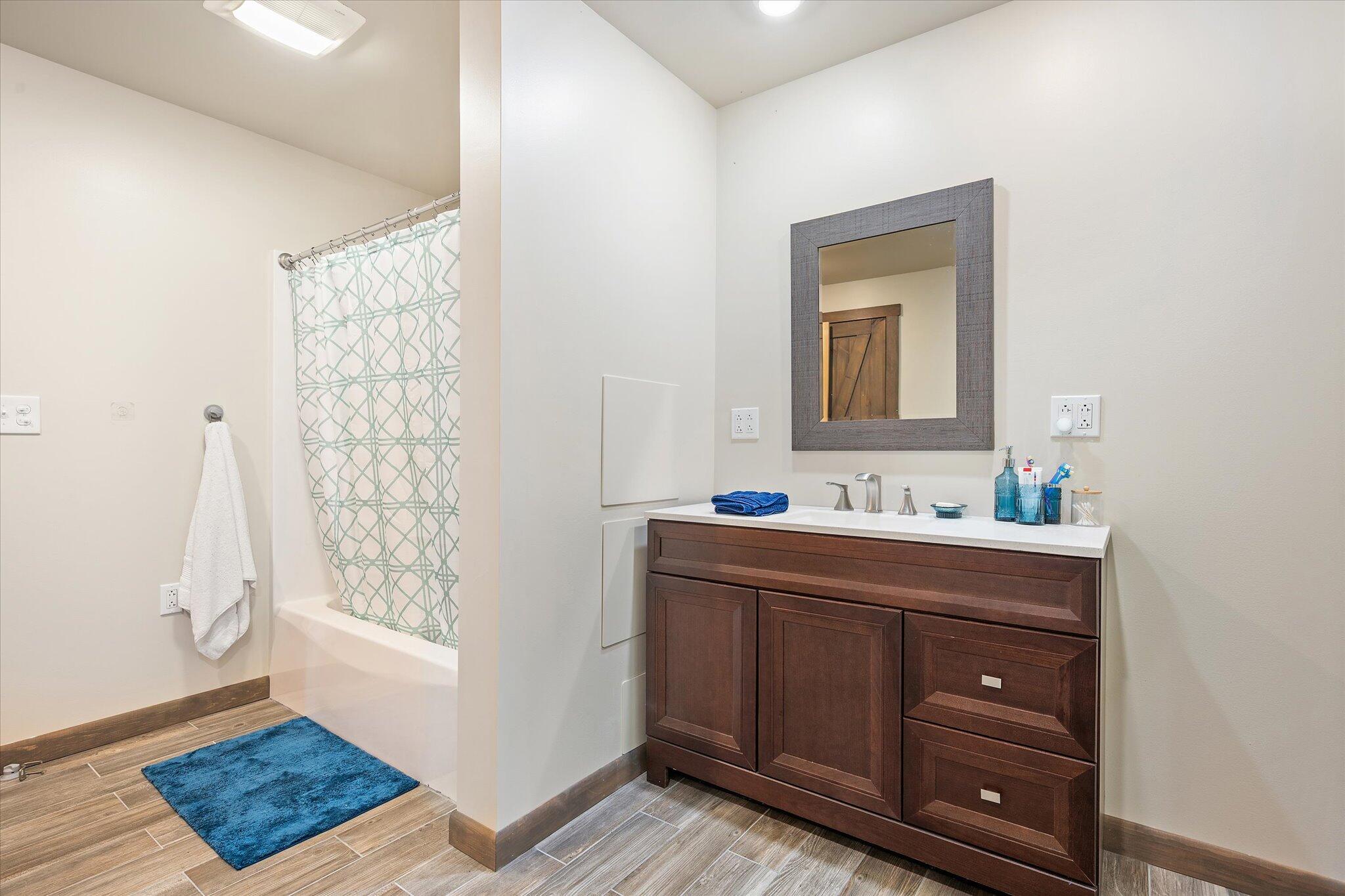 133 Hart Street Newport, ME 04953 - Photo 35 of 58 35-Bathroom 2