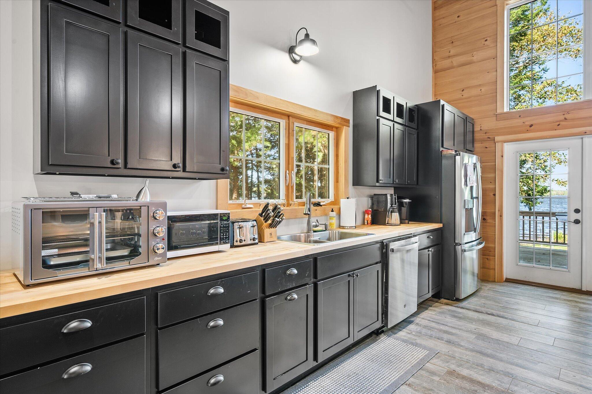 133 Hart Street Newport, ME 04953 - Photo 7 of 58 07-Kitchen
