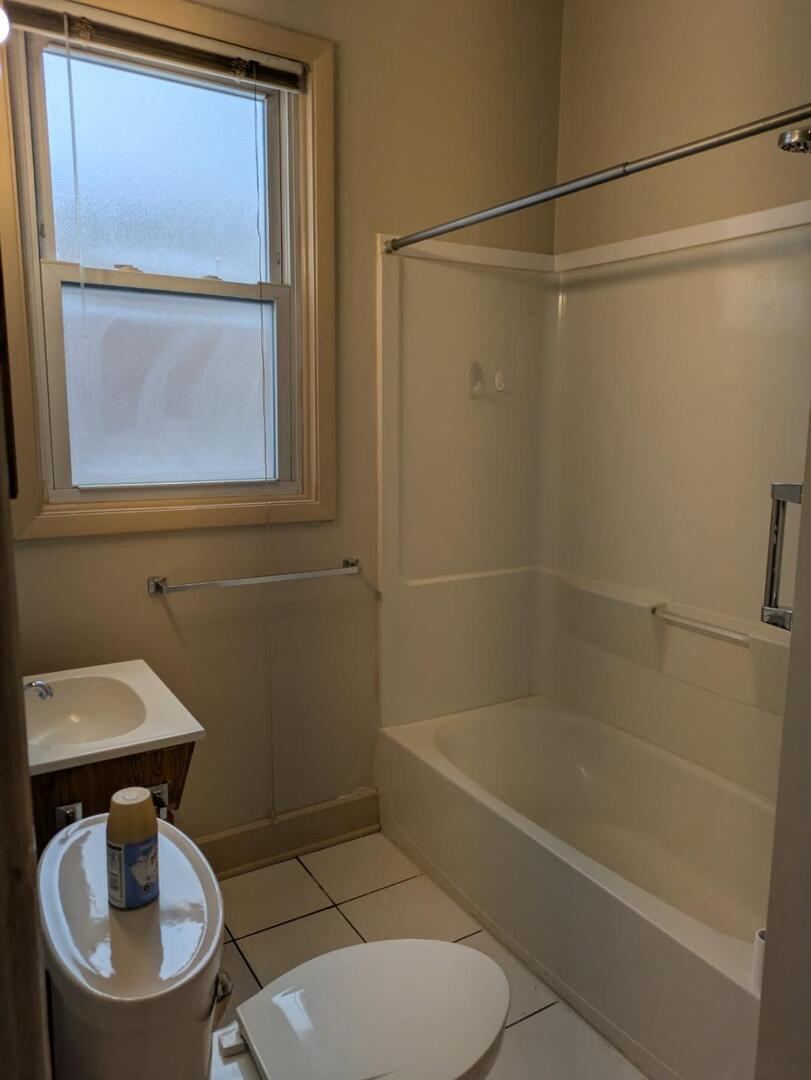 328 West St Charles Road Lombard, IL 60148 - Photo 21 of 41