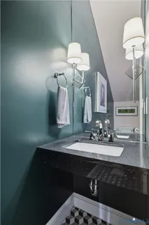 $1,025,000 | 2200 West Grace Street, Richmond, VA 23220