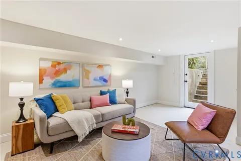 $1,025,000 | 2200 West Grace Street, Richmond, VA 23220