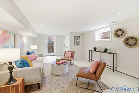 $1,025,000 | 2200 West Grace Street, Richmond, VA 23220