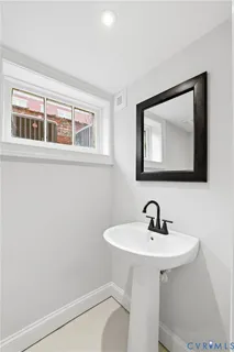 $1,025,000 | 2200 West Grace Street, Richmond, VA 23220