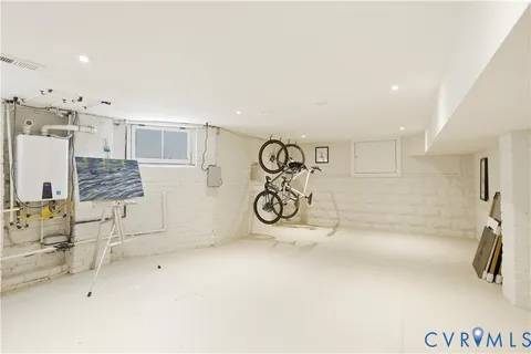 $1,025,000 | 2200 West Grace Street, Richmond, VA 23220