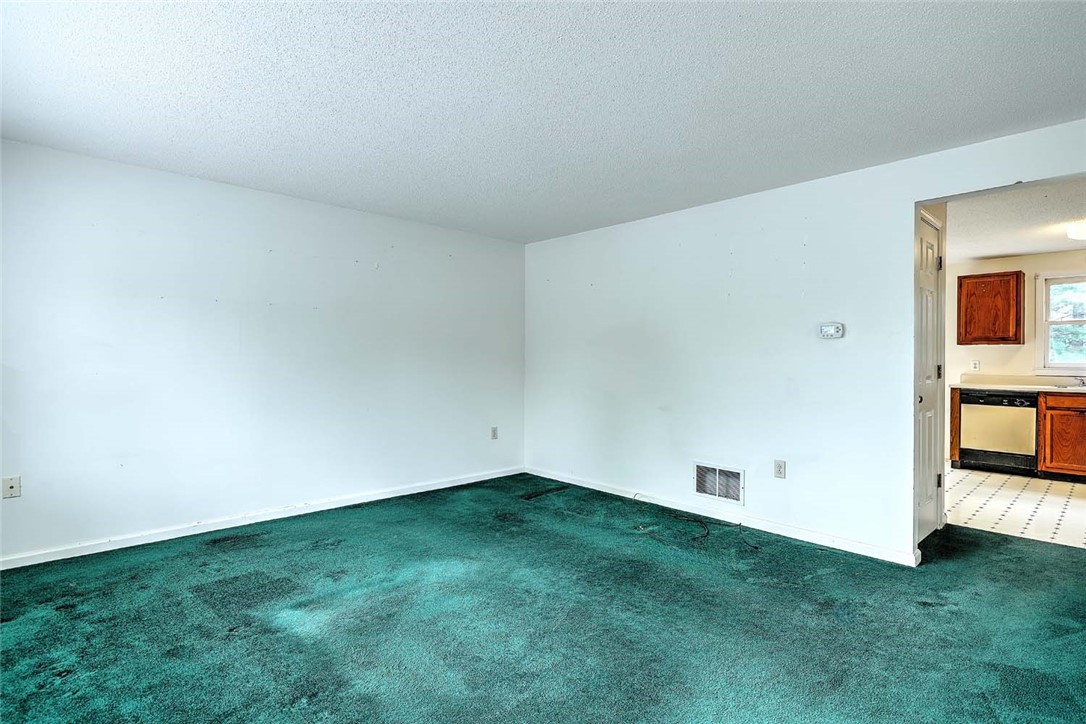 154 Bear Hill Road, Unit 1402 Cumberland, RI 02864 - Photo 14 of 36