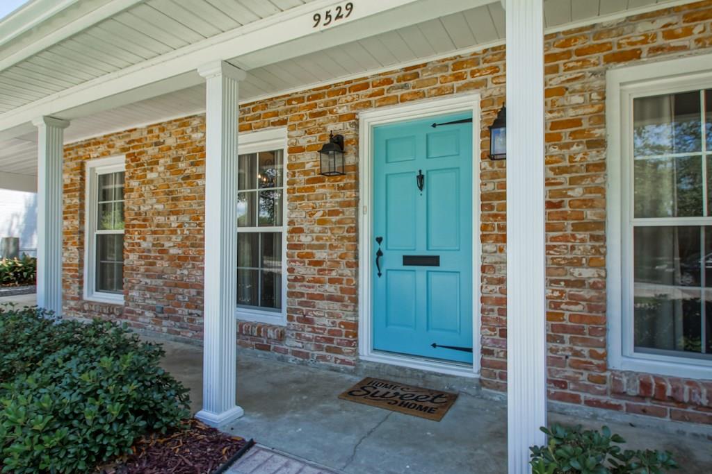 9529 Arbor Lane River Ridge, LA 70123 - Photo 3 of 26