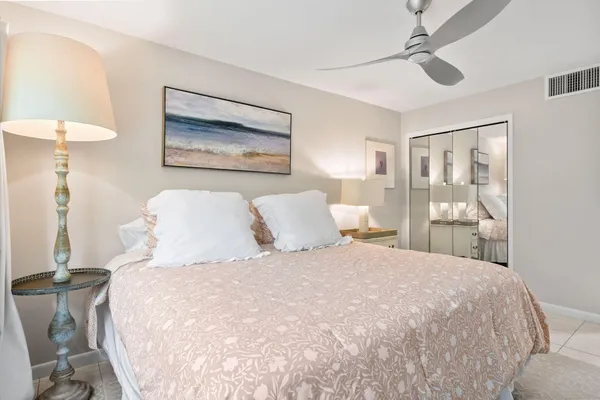 $8,500 | 227 Brazilian Avenue, Unit 2H, Palm Beach, FL 33480