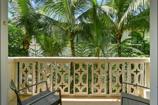 $8,500 | 227 Brazilian Avenue, Unit 2H, Palm Beach, FL 33480
