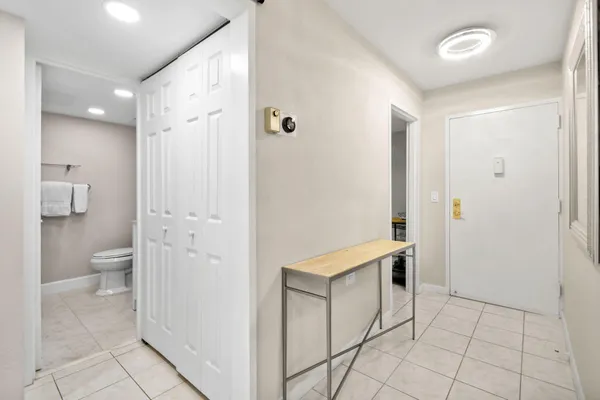 $8,500 | 227 Brazilian Avenue, Unit 2H, Palm Beach, FL 33480