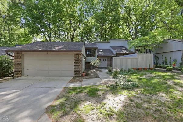$250,000 | 51 Osage Court, Columbus, IN 47201
