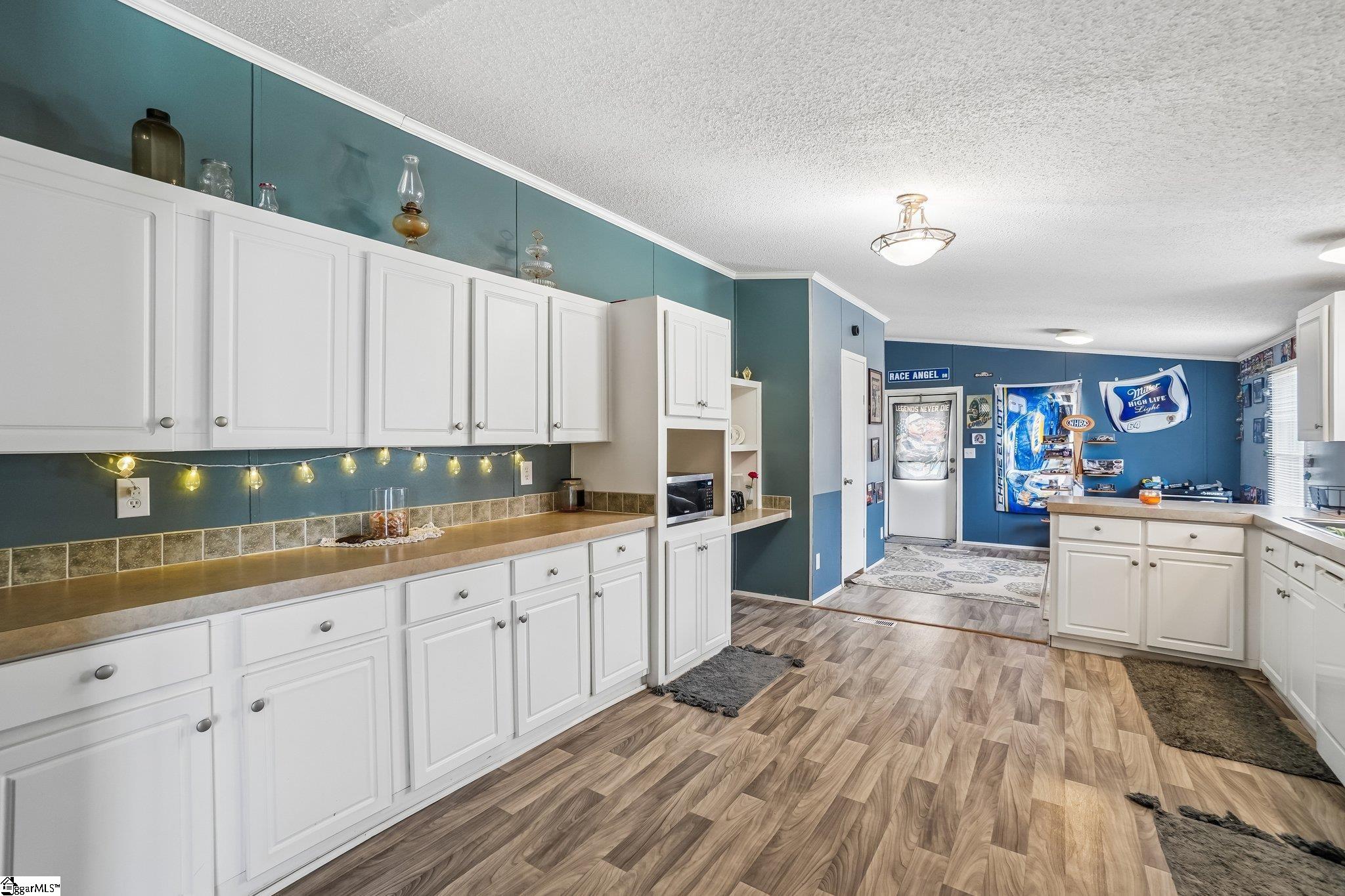 620 Courtland Way Greer, SC 29651 - Photo 7 of 27