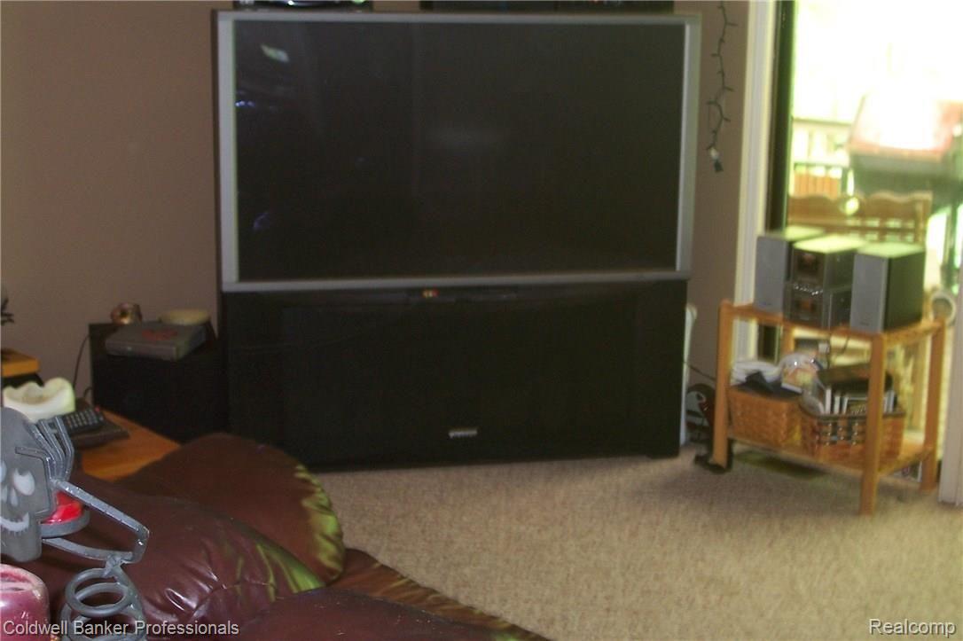 2759 Millville Road Lapeer, MI 48446 - Photo 7 of 12 C:\Users\Sandy\Pictures\Pictures\2015-10-09\009.JPG