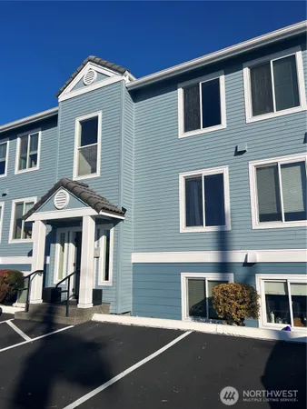 $290,000 | 625 North Jackson Avenue, Unit A15, Tacoma, WA 98406