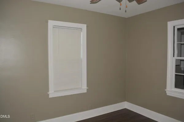 $1,300 | 527 South 3rd Street, Smithfield, NC 27577