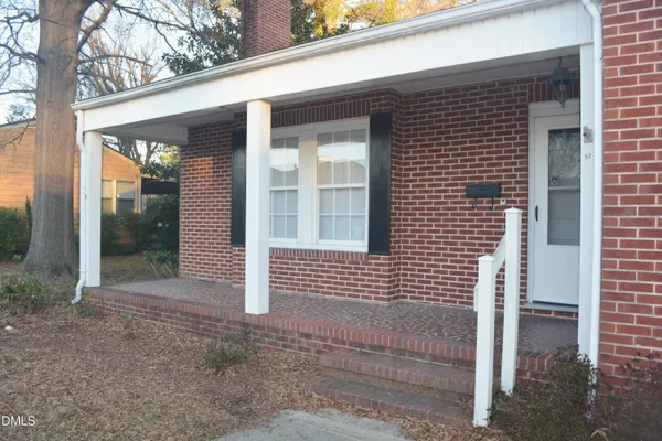 $1,300 | 527 South 3rd Street, Smithfield, NC 27577
