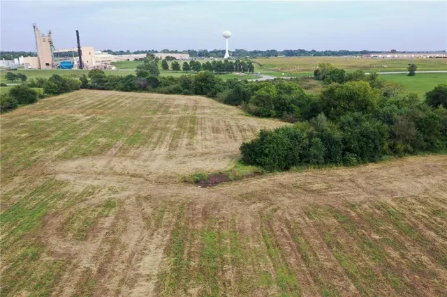 $1,400,000 | 20530 North Webster Street, Spring Hill, KS 66083